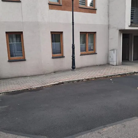 Maly Kwadrat Apartman *